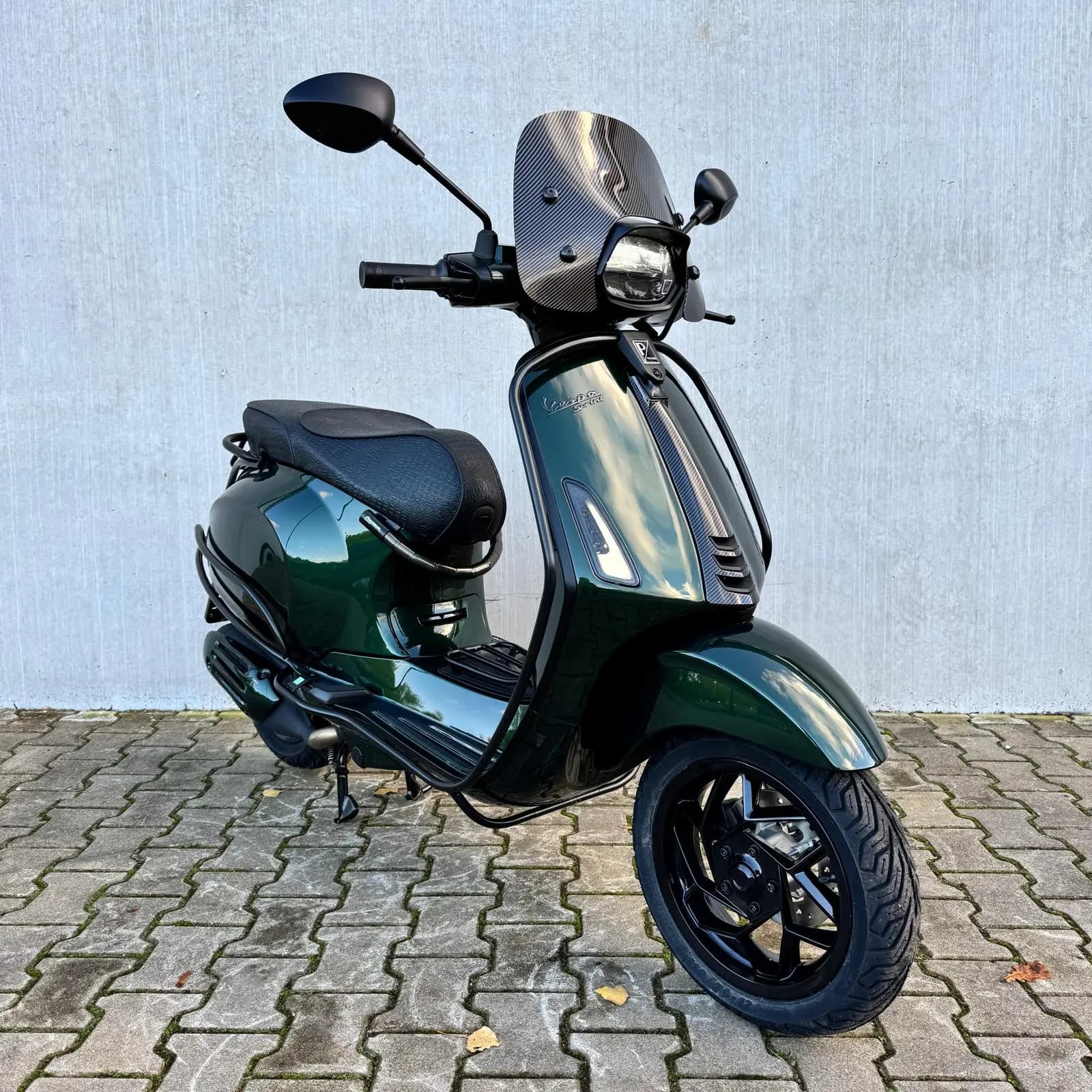 Vespa Sprint Cobra Green Glossy Facelift 2026