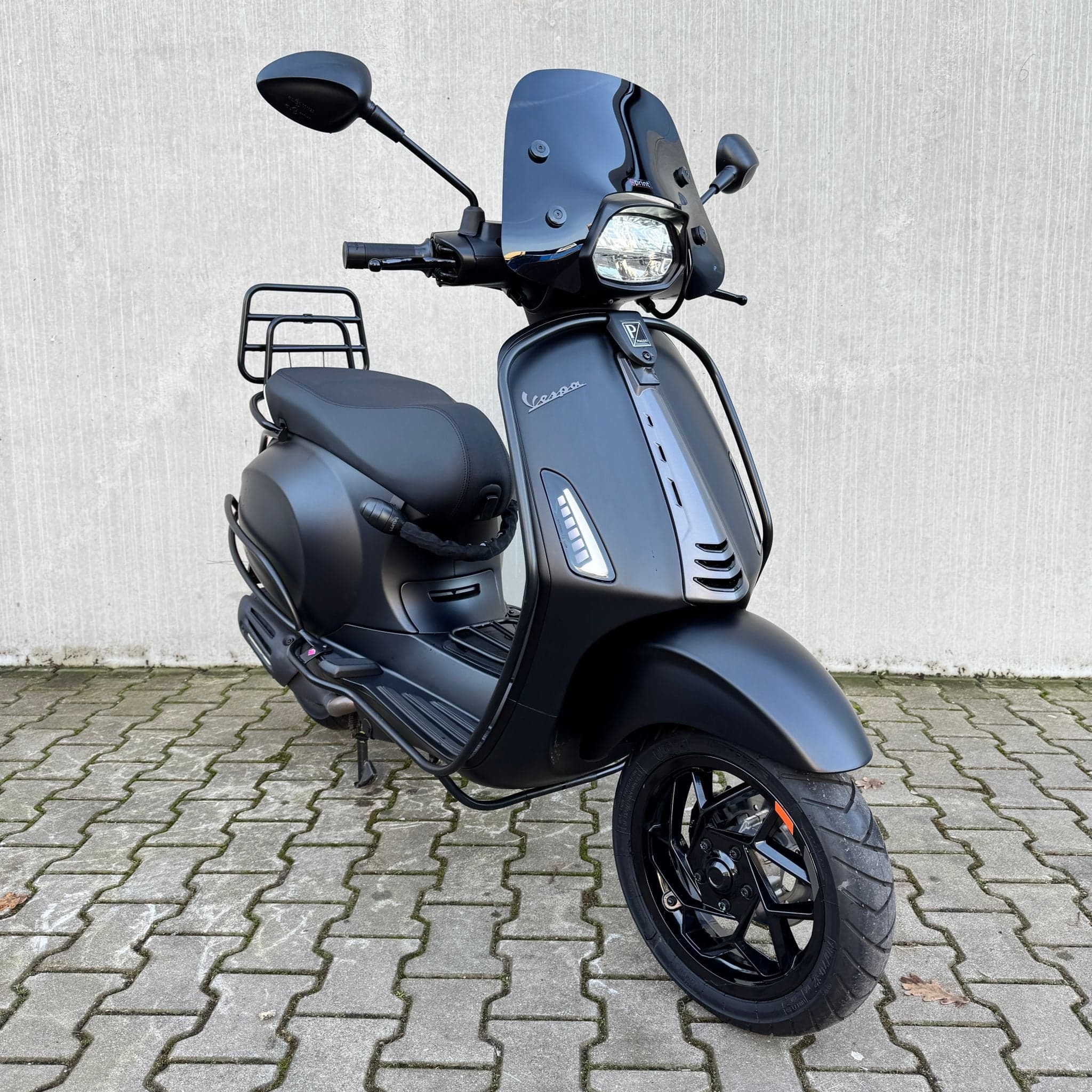 Vespa Sprint Matt Black Facelift 2026 Pakket 2