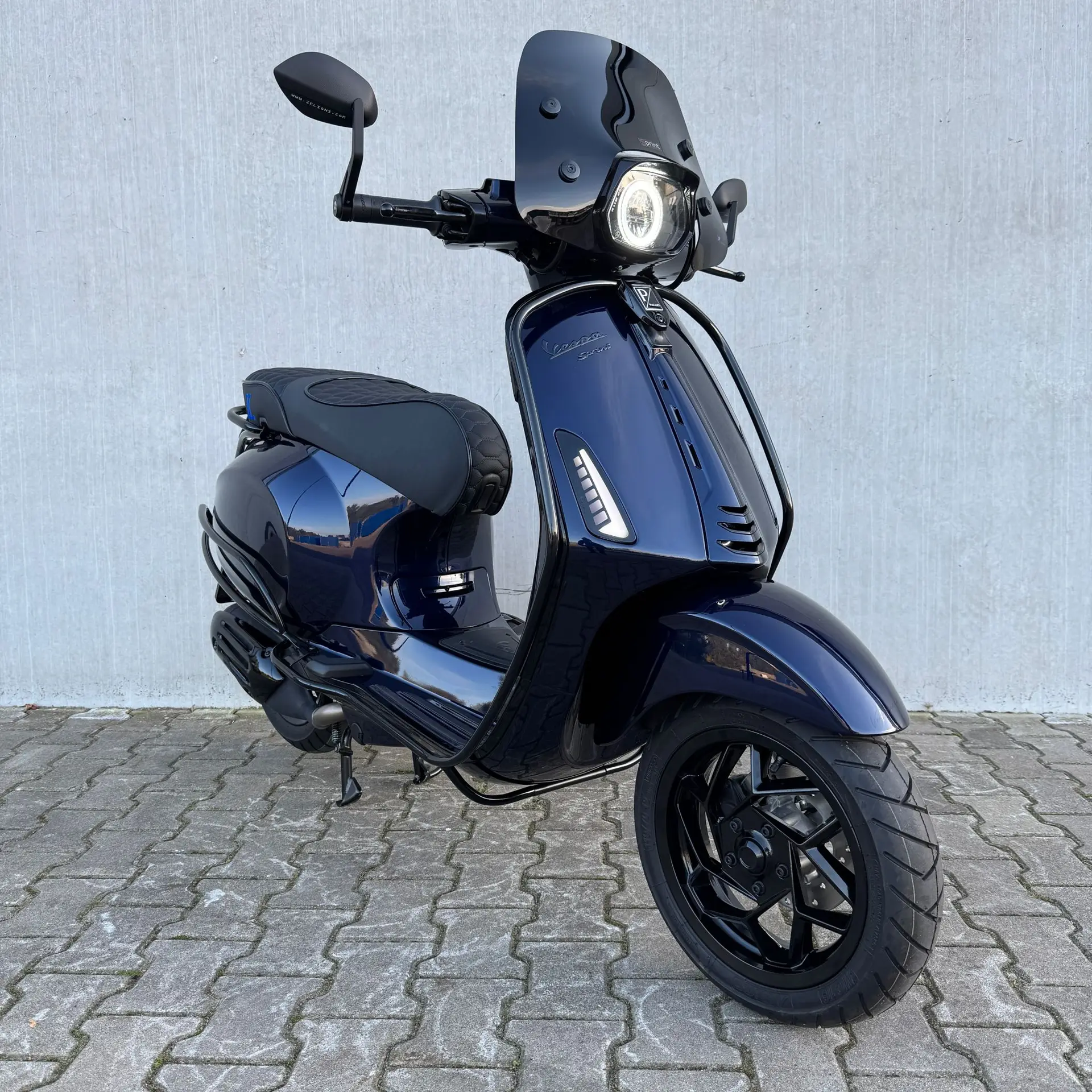 Vespa Sprint San Marino Blue Facelift 2026