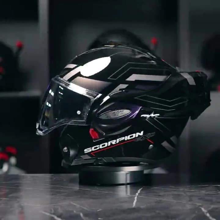 Scorpion Exo-Tech Evo Conquer Black-Chameleon