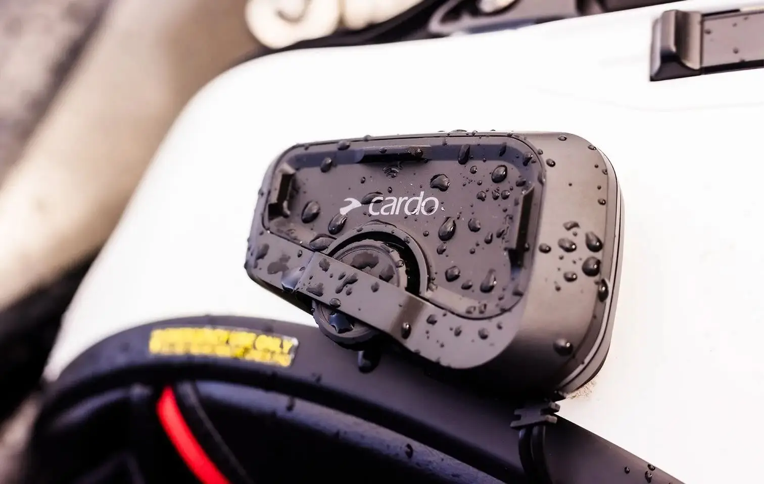 Top 5 communicatiesystemen voor motorhelmen: zo kies je het juiste systeem