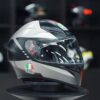 AGV 5