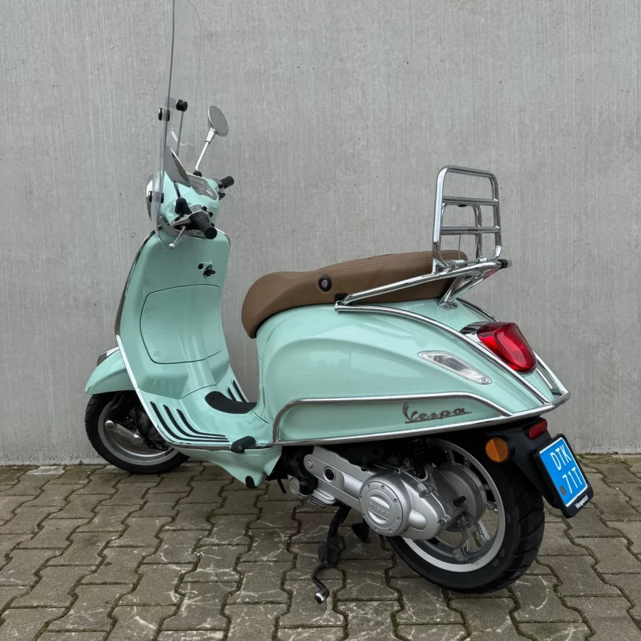 Vespa Primavera Mint Green DTK-71-T - Vespucci